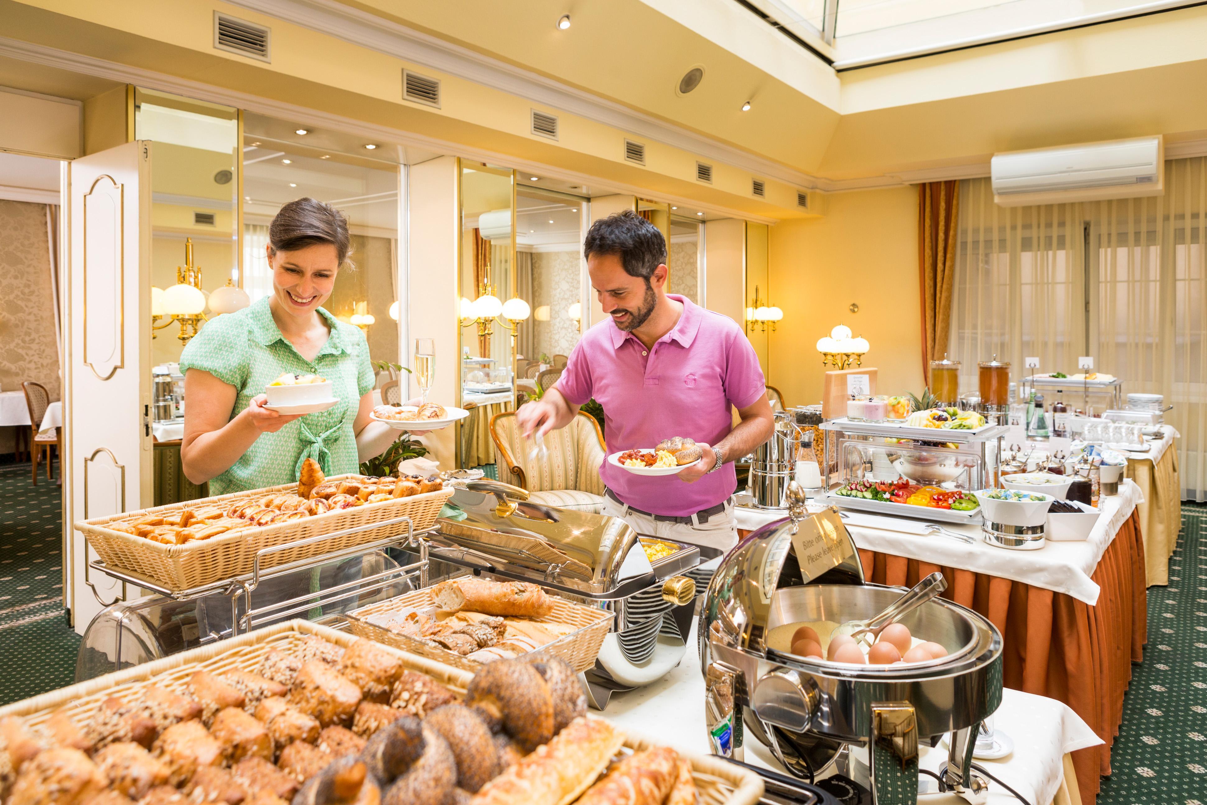 Hotel City Central Vienna Restaurant photo